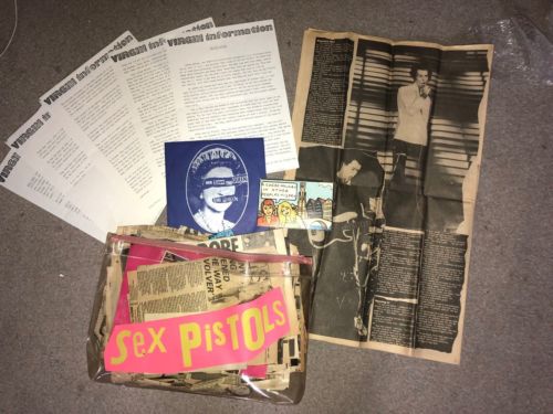 Sex Pistols - God Save The Queen 7" + ORIGINAL Virgin press kit CLASH DAMNED