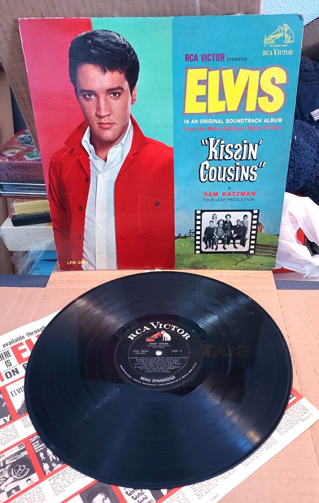 Elvis Presley - MEGA RARE - 1964 Kissin  Cousins MONO DYNAGROOVE LP LPM-2894