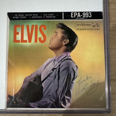 Autographed ELVIS PRESLEY  ELVIS VOL II  7  EP 1956 EPA 993